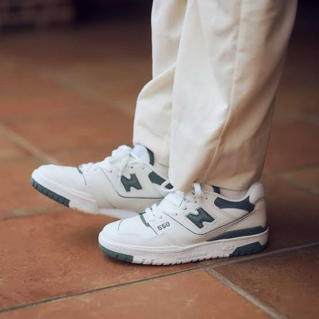 NEW BALANCE : BBW550BI • SIZE : 7uk / 40.5 / 26cm.