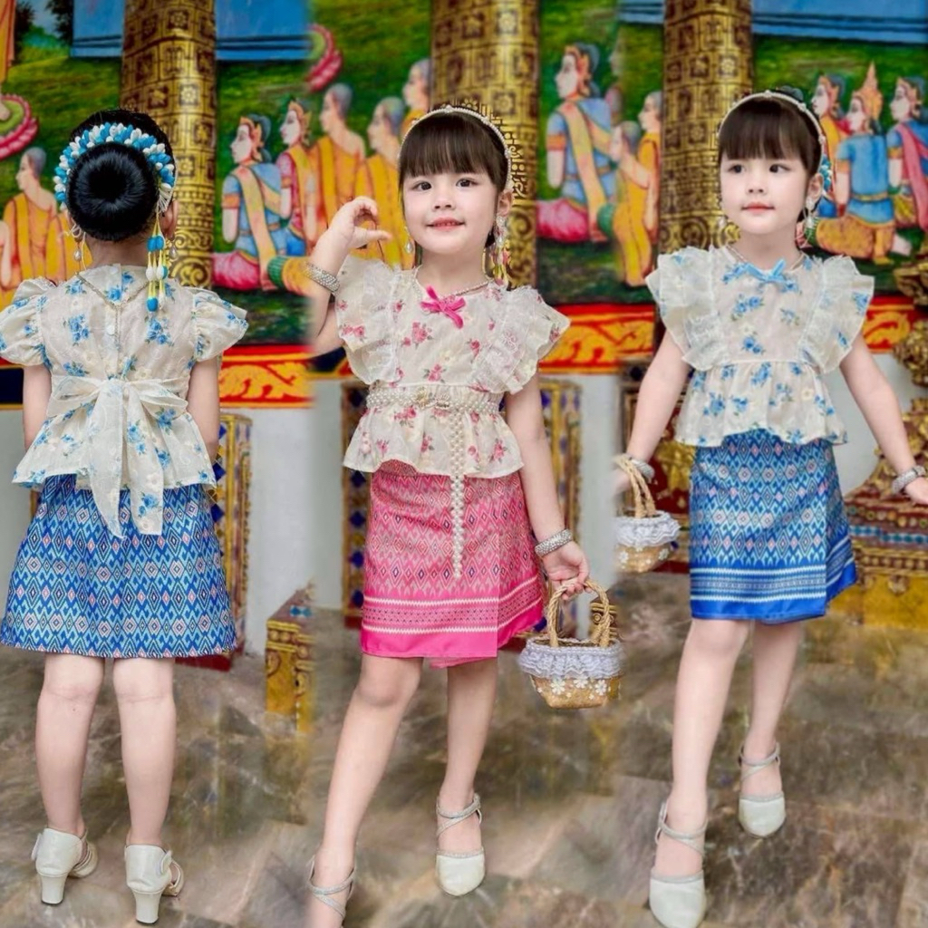 (รหัสKT)ชุดไทยประยุกต์เด็กผู้หญิง งาน เสื้อปักฉลุ+กระโปรง แถมกิ๊ฟติดผม น่ารัก ใส่สบายในทุกโอกาสให้ลูกสาวเฉิดฉายสไตล์ไทยๆ