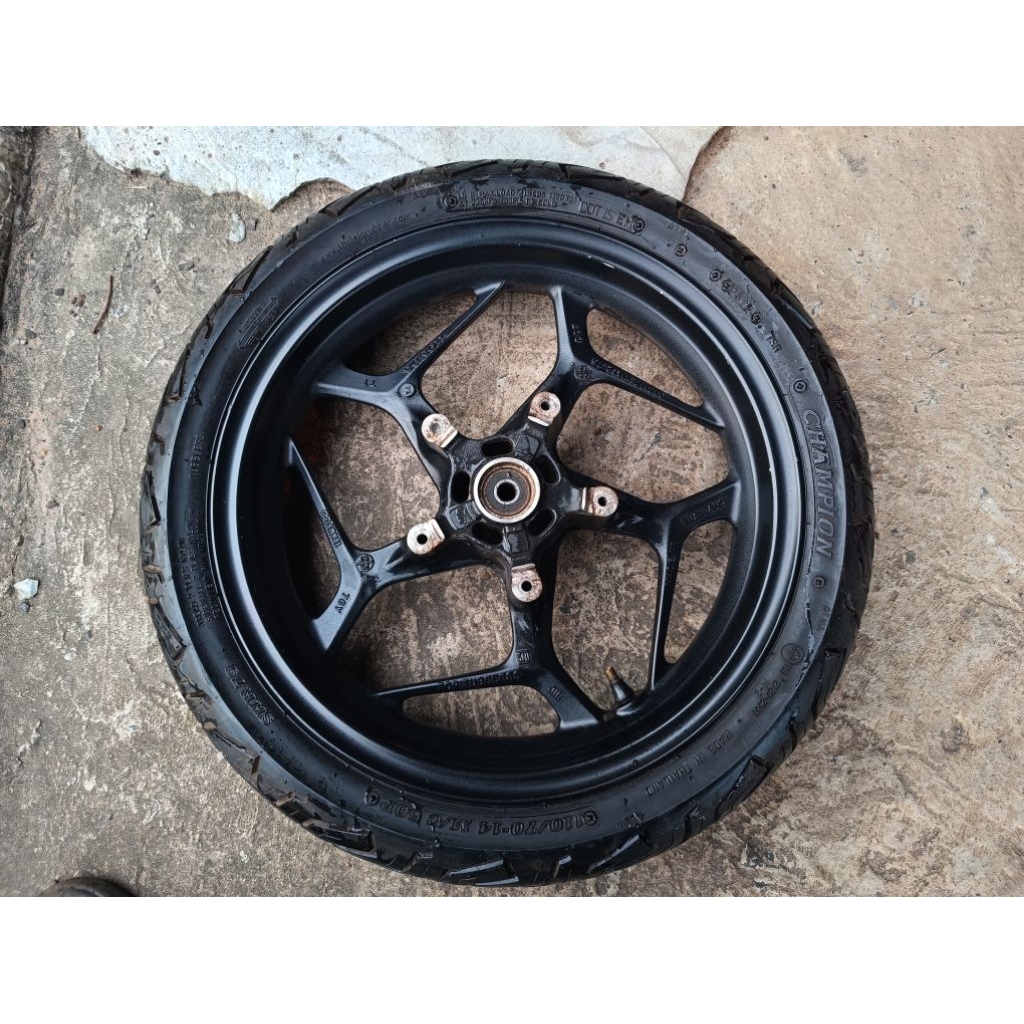 ล้อPCX160มือสองไม่รวมยางยางไม่สวย