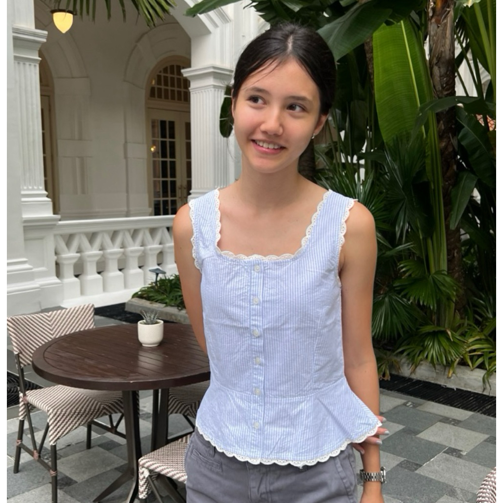 พรีออเดอร์ Brandy Melville ของแท้ 100% Matilda Striped Top