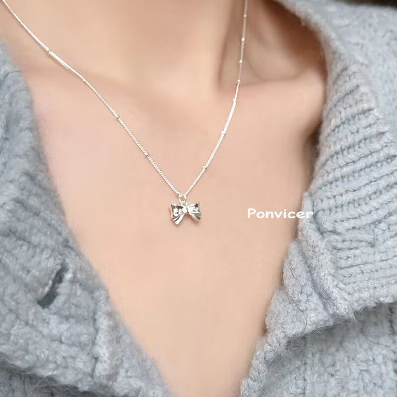 หวาน 3D โบว์ สร้อยคอ ผู้หญิง หรูหราเบาๆ เฉพาะกลุ่ม เรียบง่าย ประณีต โซ่กระดูกไหปลาร้า