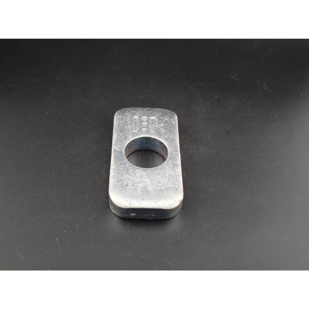 แป้นรองสลักแขนลากรถไถนิวฮอลเเลนด์ รุ่น T6020