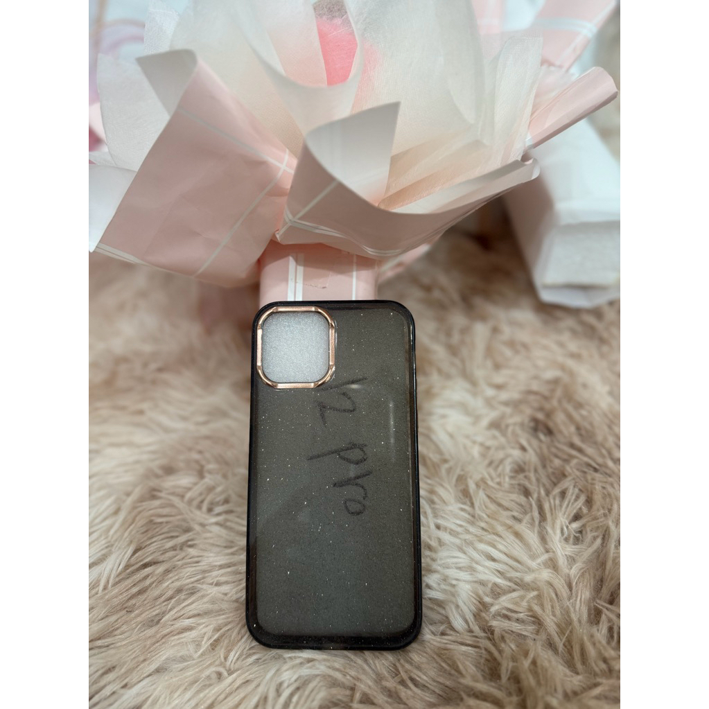 case iphone 12 pro มือสอง