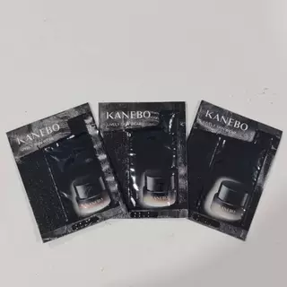 ของแท้100%_สินค้าเคาน์เตอร์ไทย_Tester แบบซอง 0.5ml /รองพื้นคาเนโบ Kanebo Lively Skin Wear 0.5 ml