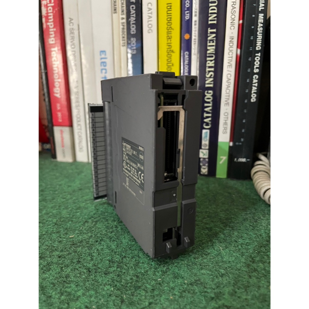 PLC Mitsubishi รุ่น Q68ADV (สภาพ 90 เปอร์เซ็นต์) ไม่มีกล่อง