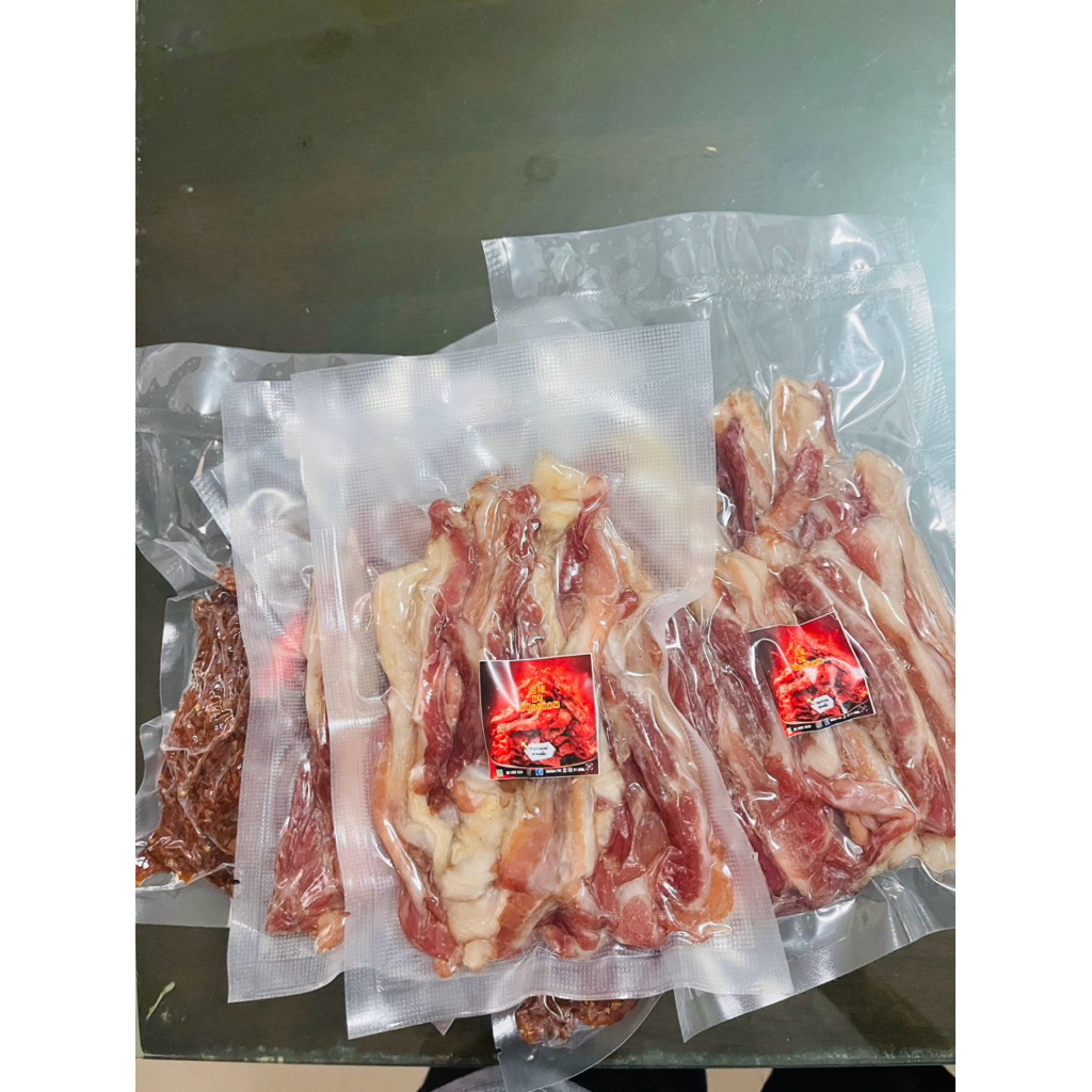หมูสามชั้นไร้หนังแดดเดียวหมักน้ำปลา