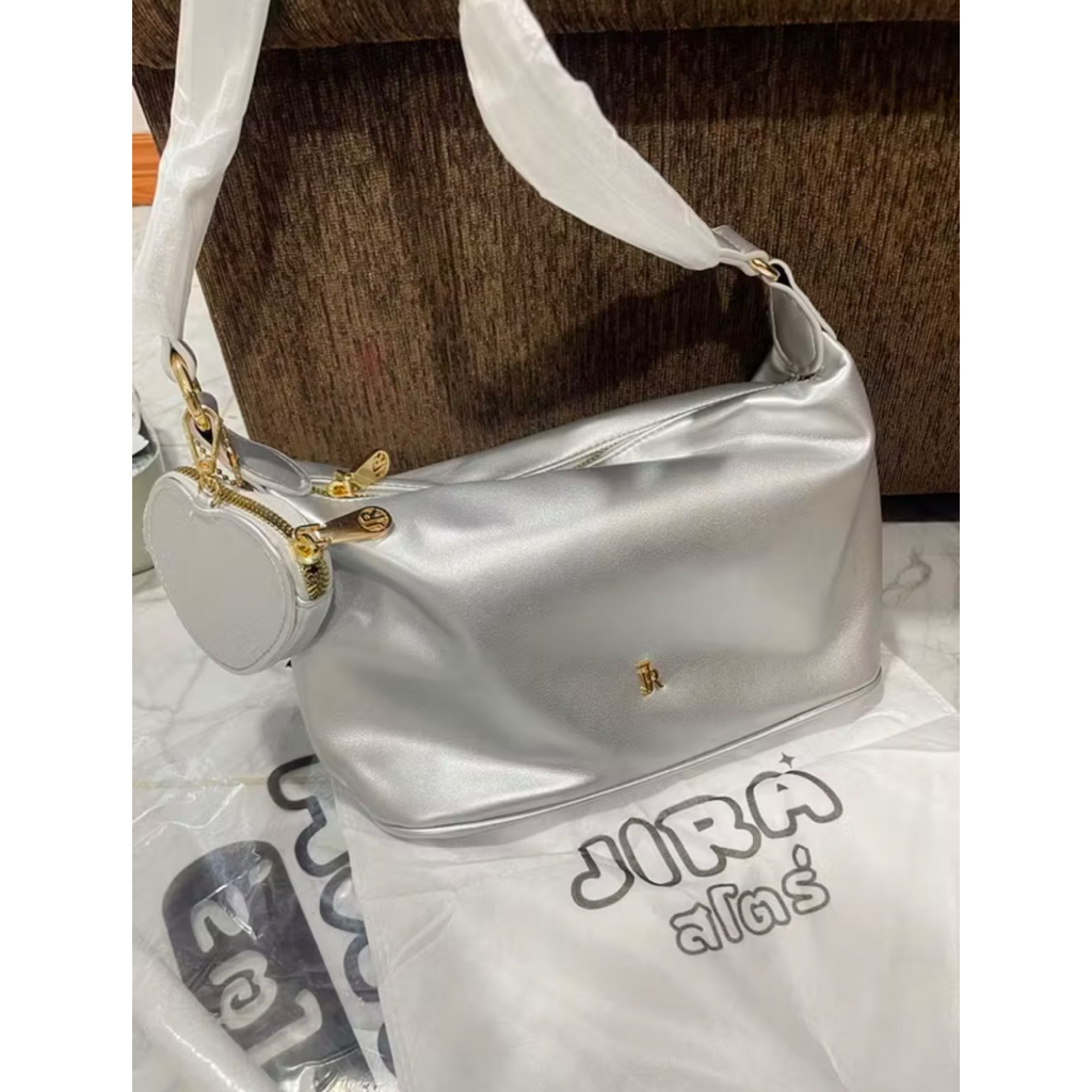 ส่งต่อ กระเป๋าแบรนด์ Jira Store รุ่น Lamoon