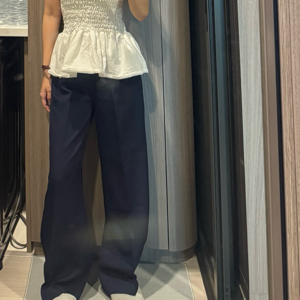 [ส่งต่อ] กางเกงกระบอกกลาง วณิศา wanisa.Studio สวยมาก !