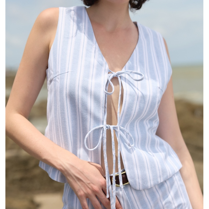 nichii - Salil Vest Top เสื้อกั๊กแขนกุด ผูกด้านหน้า