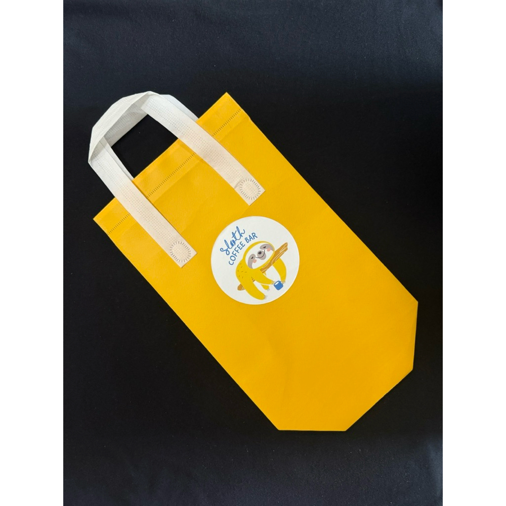 [สินค้าของแถม พรีเมี่ยม พร้อมส่ง] ถุงเก็บความเย็น Sloth Coffee