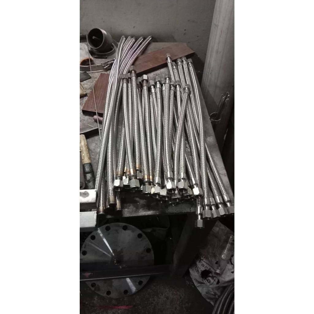 ท่ออ่อนสแตนเลส หัวท้ายแฟร์ JS (หัว NJ) สแตนเลสทั้งชุด SUS304 ขนาดตามที่ลูกค้าเลือก ต้องการใบกำกับภาษ