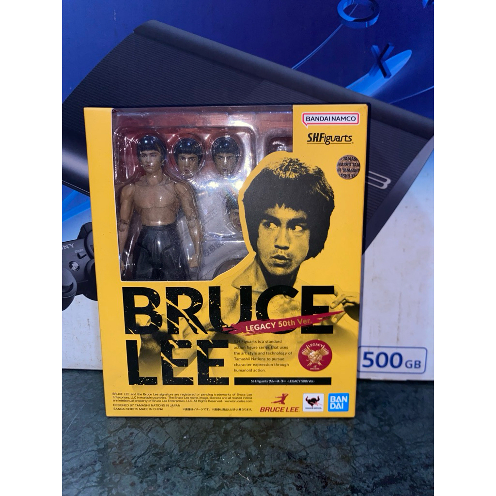Bandai Bruce Lee S.H.Figuarts (Legacy 50th Ver.) Action Figure