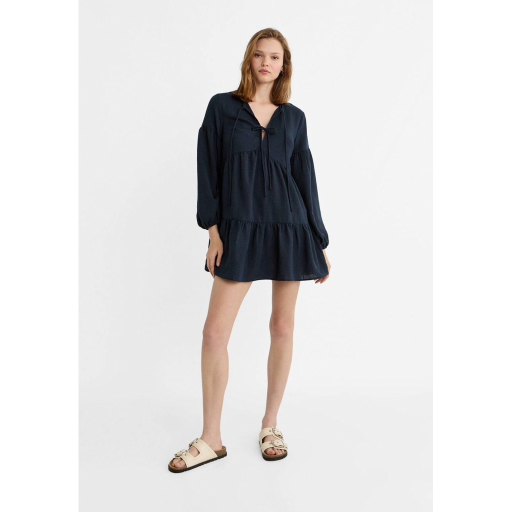 เดรสสั้น Stradivarius Short flowing dress with ties