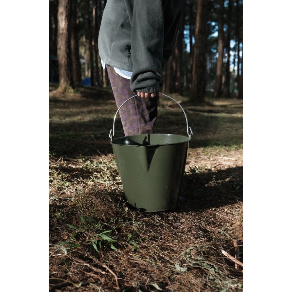 ถังน้ำ ถังใส่น้ำ ถังแกลลอน Soft Bucket ความจุ 14 ลิตร ทรงกลม ยืดหยุ่นทนต่อการบิดงอ แคมป์ปิ้ง ทำสวน
