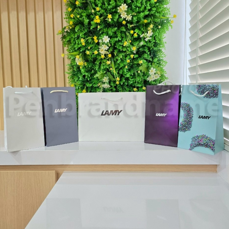 ถุง Lamy ใส่ของขวัญ ของแท้ 100% - ถุงกระดาษ มีหูหิ้ว ลามี่