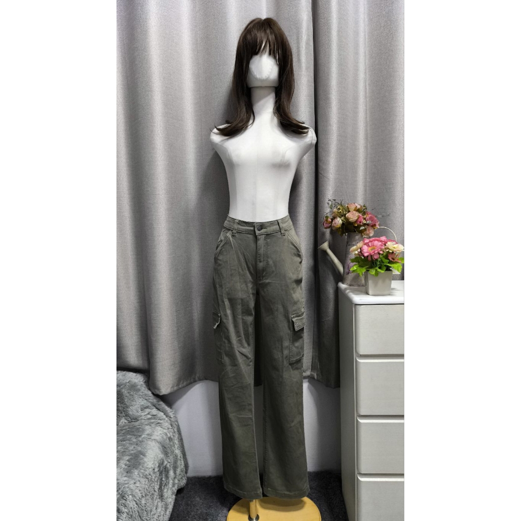 Hollister กางเกงทรงคาร์โก้ผ้ายืด