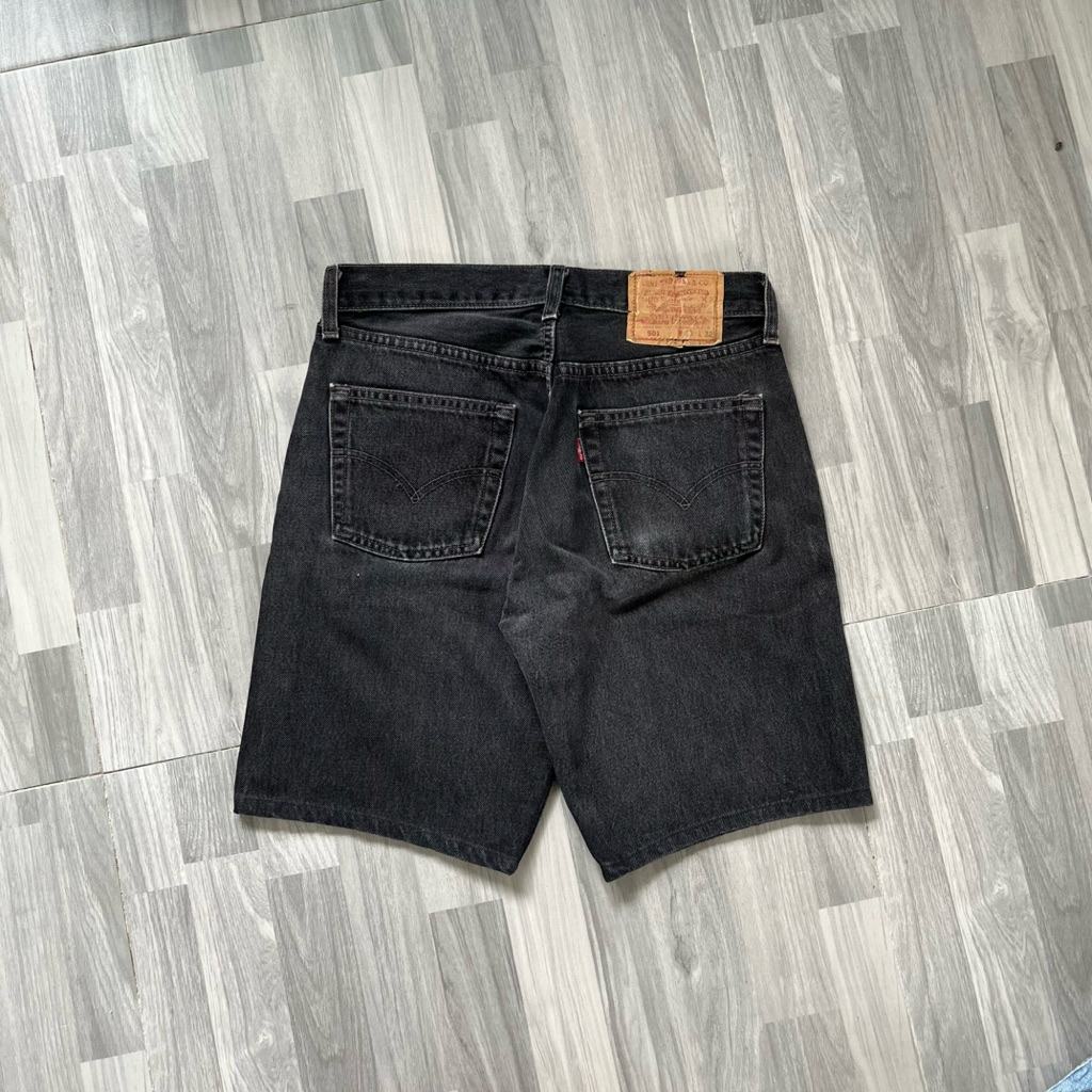 Levi’s 501 super black