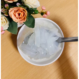 วุ้นตาลอร่อยหอมมาก (ไม่ใช่ตาลแท้ ) เหมือนวุ้นมะพร้าวแต่เป็นริ้วยาวๆ จะนิ่มกว่าวุ้นมะพร้าว