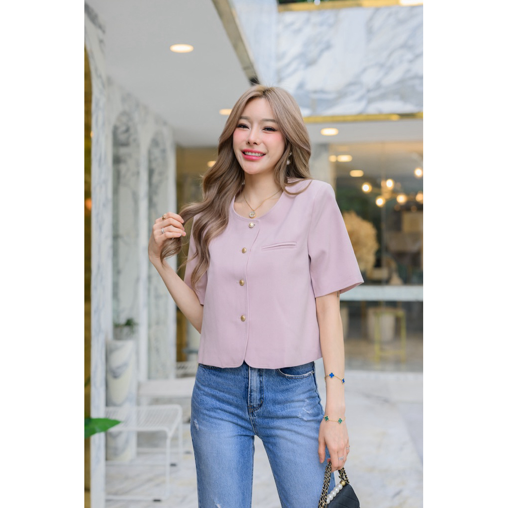 F31 เสื้อทวิตแขนสั้นสีชมพูกระดุมทอง