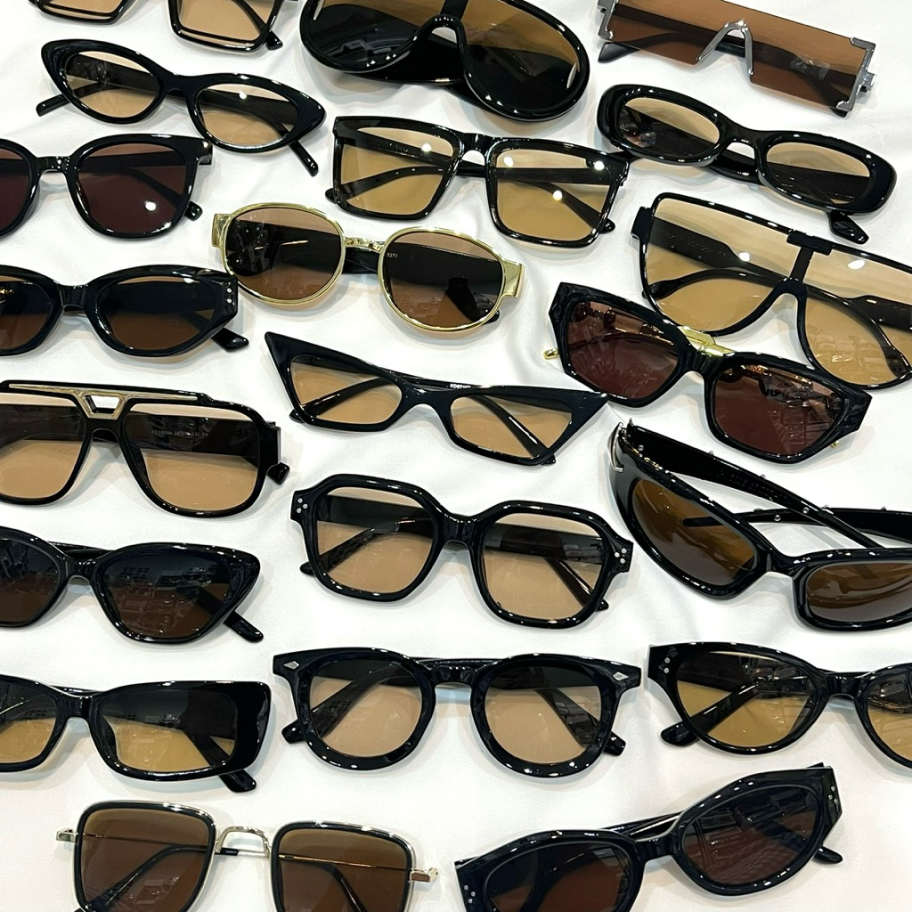 แว่นตากันแดด “รวมแว่นกรอบดำเลนส์ชา เลนส์น้ำตาล” แว่นตาแฟชั่น 🇹🇭 พร้อมส่ง