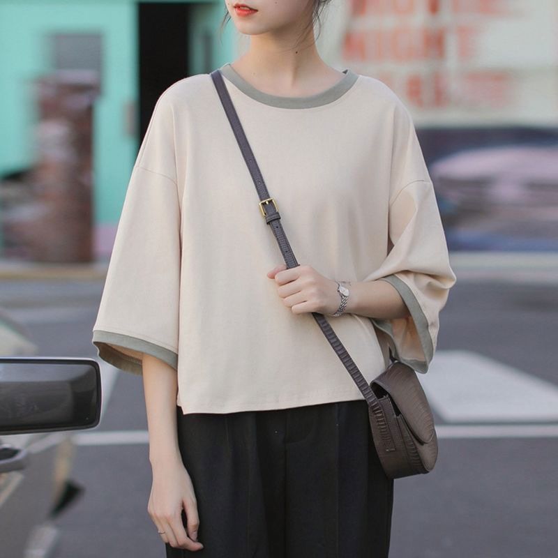 เสื้อครอปสาวอวบอ้วนไซส์ใหญ่ สีพื้น oversize เสื้อผ้าแฟชั่นวัยรุ่นน่ารัก เสื้อยืดสวยๆผู้หญิงฤดูร้อนใหม่ แขนห้าส่วน สีทู