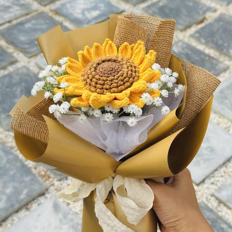 🌻PONY MADE STUDIO 🌻ช่อดอกทานตะวันถักไหมพรม ช่อดอกไม้ของขวัญ