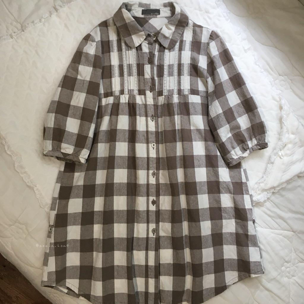 เสื้อโค้ทสก็อตน้ำตาลลายสก็อตคอบัวแต่งลูกไม้น่ารัก🤍🤎 mori kei minimal