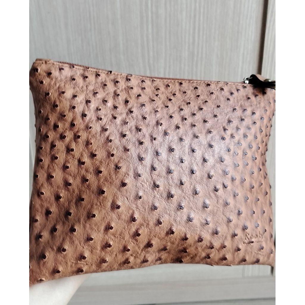 🦉กระเป๋าคลัทช์ งานหนัง แบรนด์ Rooty จากเกาหลี🦉