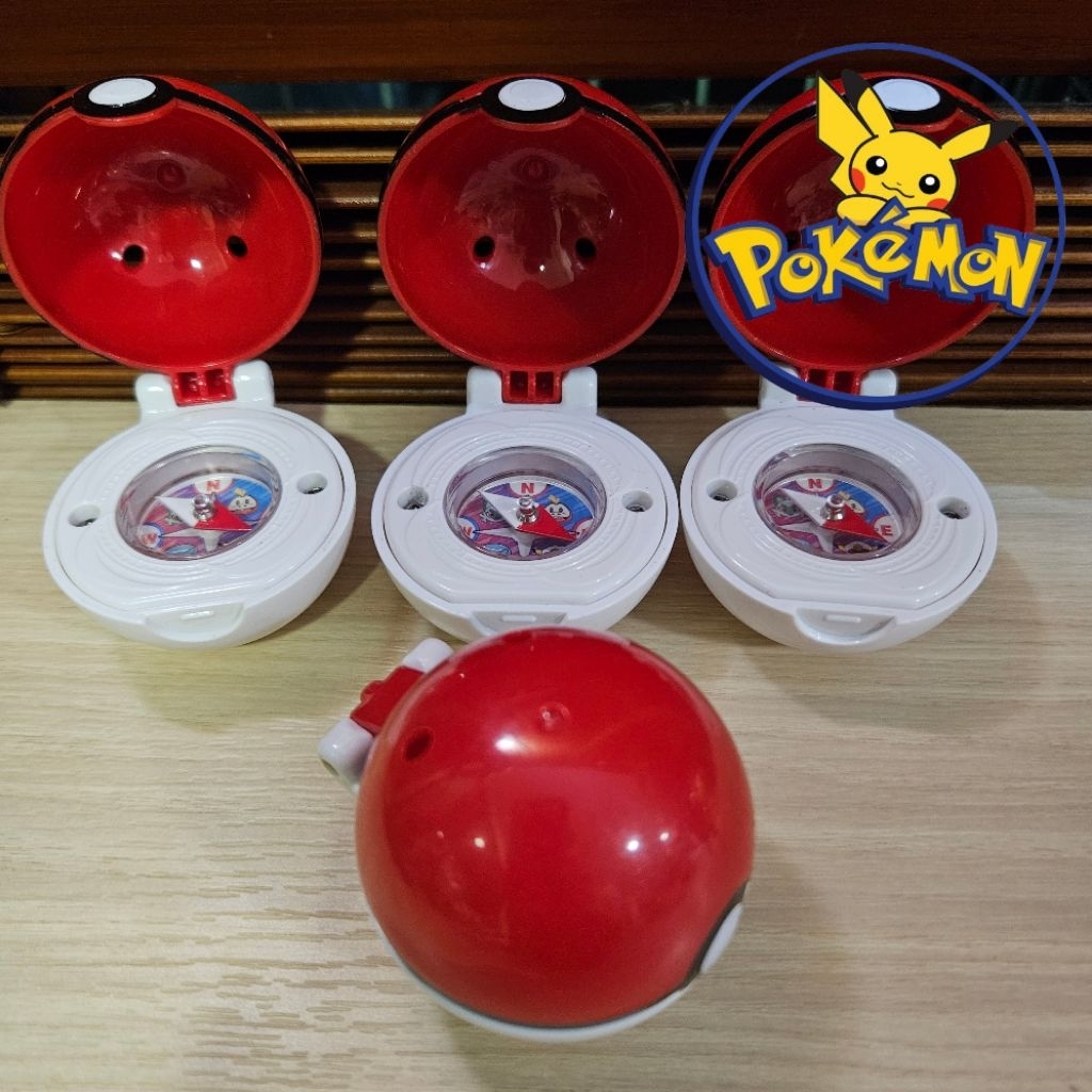 Pokémon Compass Poke Ball​ Compass