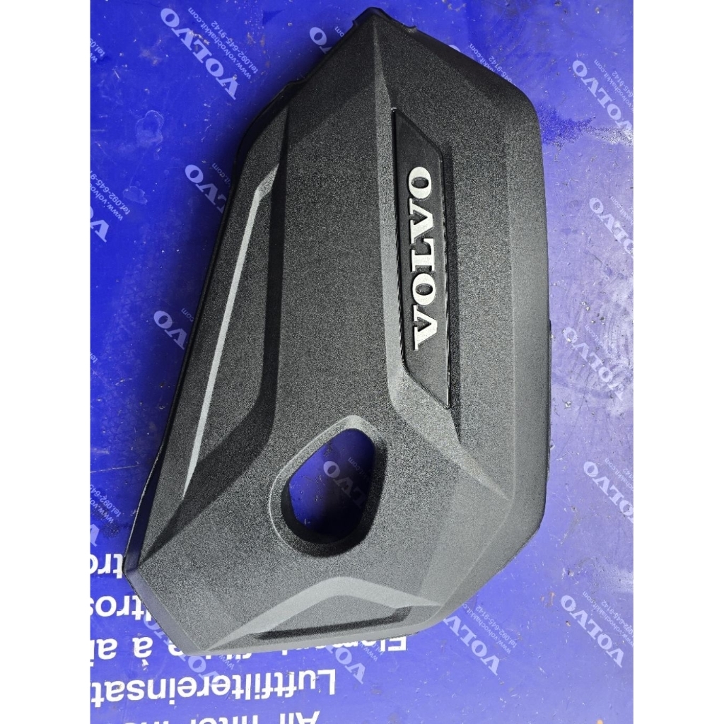 ฝาครอบเครื่อง volvo S60 , V60