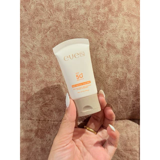 กันแดดอีฟฝาดำ (แพ็คเกจใหม่)EVE’s SMOOTH SUNSCREEN SPF50++++แพ็คเกจใหม่ ล่าสุด พร้อมส่ง
