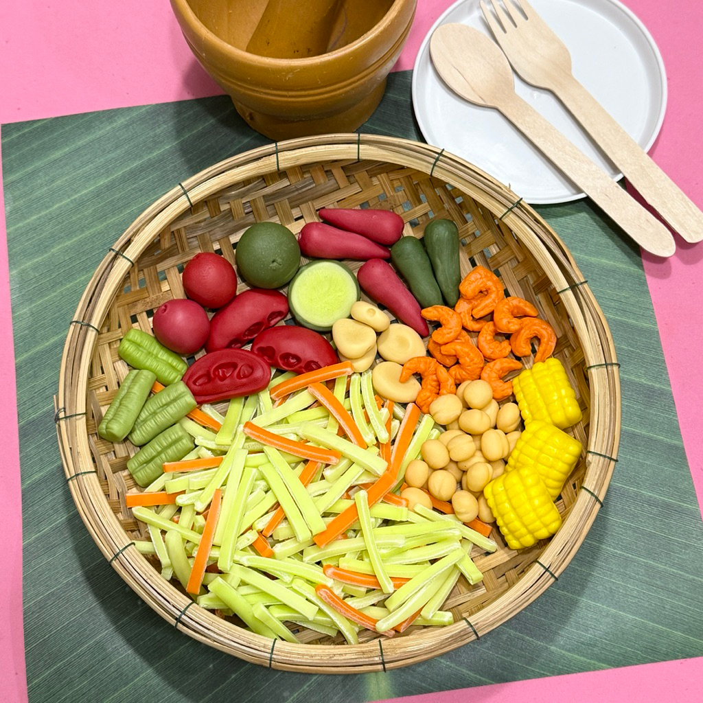 ตามใจสั่ง ชุดตำไทย (สินค้าไม่พร้อมส่งทำขึ้นใหม่7วัน ) ของเล่นจำลองสมมุติบทบาท - รูปที่ 3