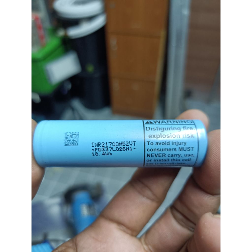 แบต INR 21700 LG 3.7v มือสองผ่านการเทสหาค่าความจุแล้วทุกก้อน 4800 - 5300 mAh