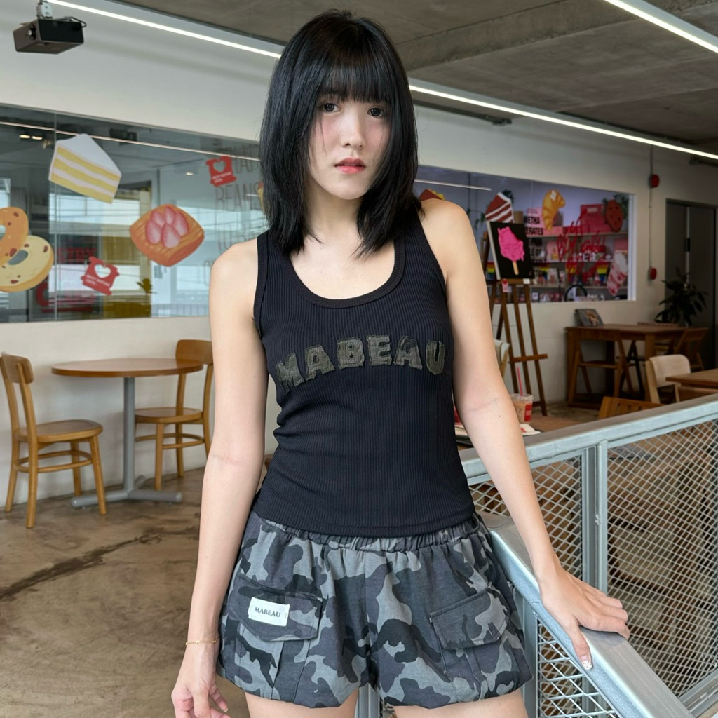 Mabeau - Camo tank top เสื้อกล้ามเว้าหลังดีเทลตัดแปะผ้าลายพราง