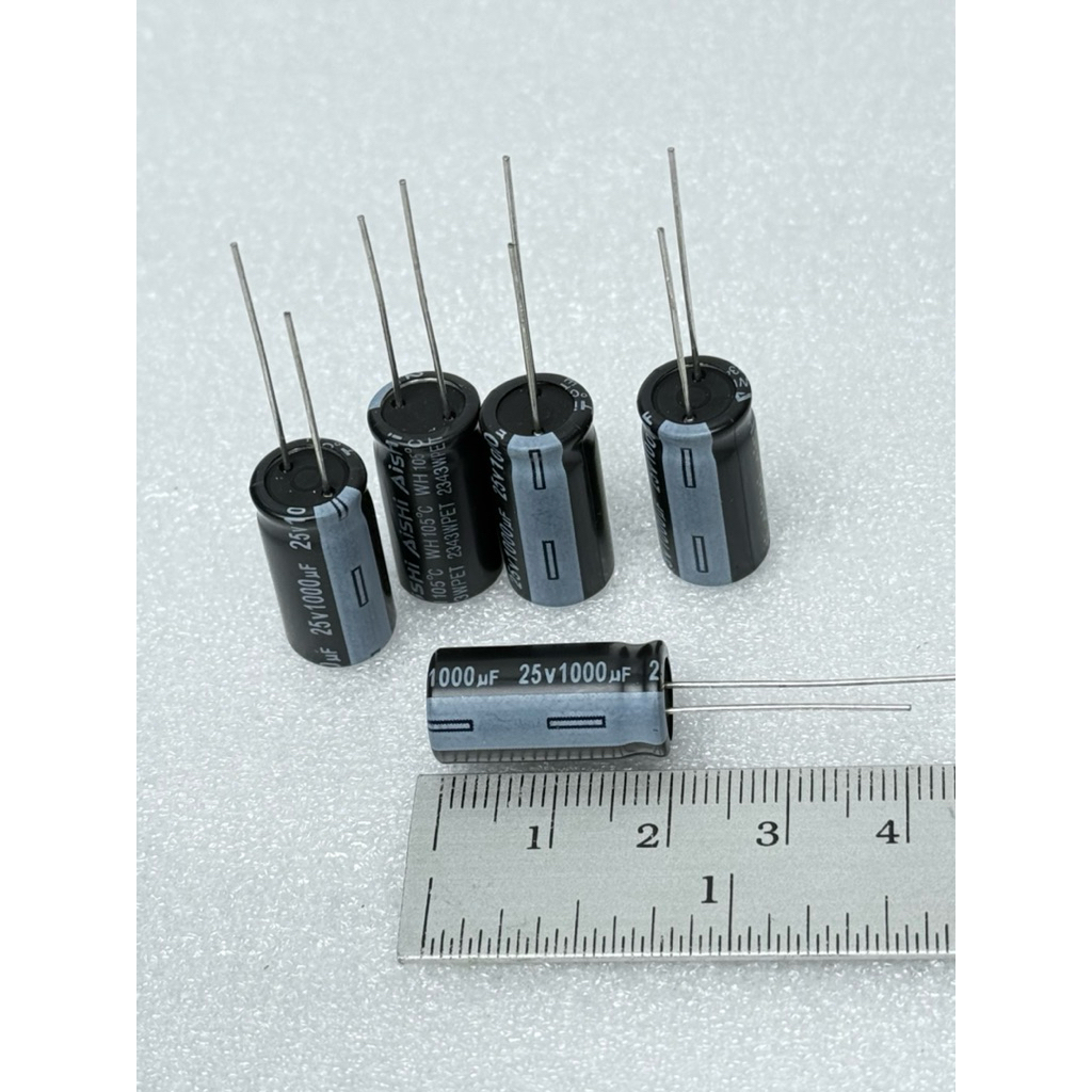 (ชุด10ตัว) C 1000UF 25V คาปาซิเตอร์ แบรนด์ Aishi สินค้าผลิตใหม่ๆอายุการใช้งานยาวนาน 105C 10x20mm 100