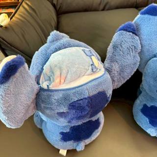 ส่งจากไทย💙ตุ๊กตาผ้าห่ม Stitch หมอนผ้าห่ม สติช ผ้าคลุม ขนนุ่มนิ่ม ของขวัญ ตุ๊กตาน่ารัก พร็อบแต่งห้อง 57014