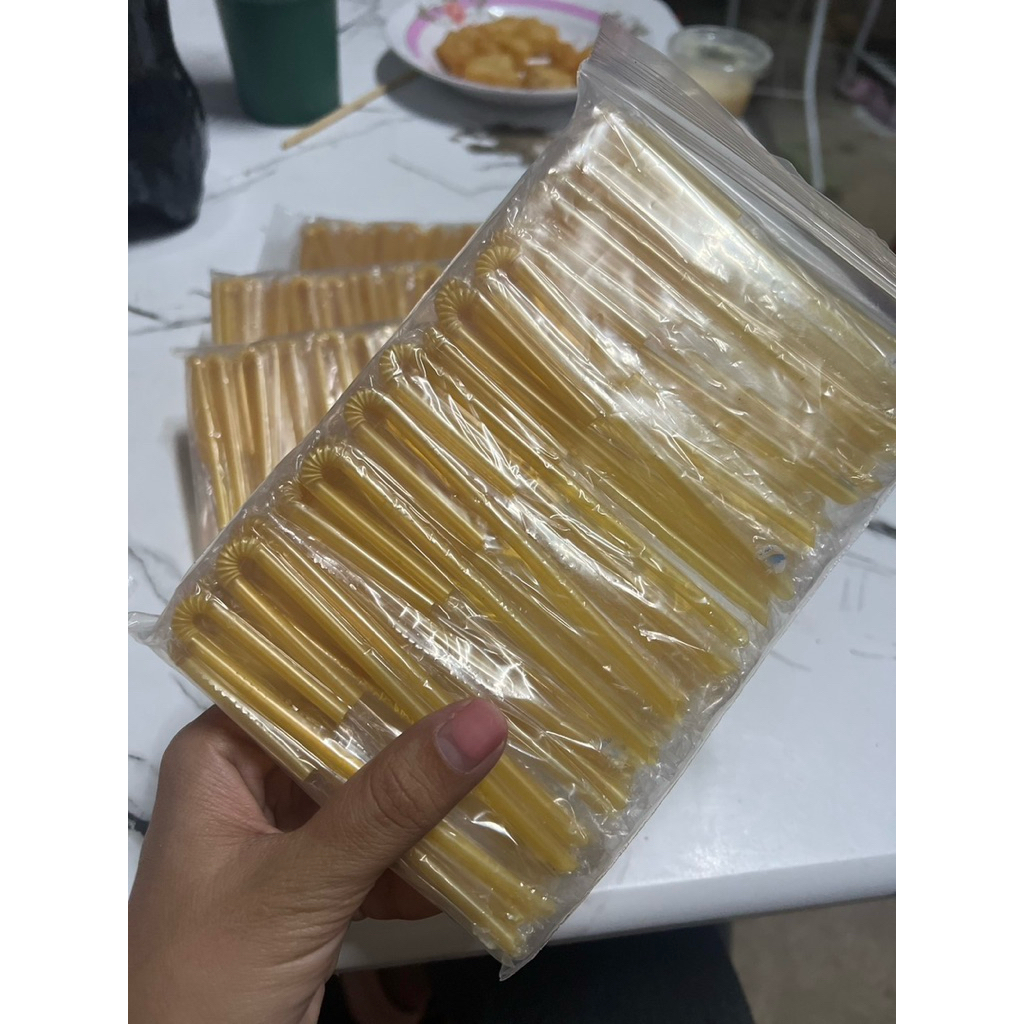 หลอดสำหรับดื่มนม หลอดพลาสติก แพคละ50ชิ้น พร้อมใช้งาน ไม่ผ่านการใช้งาน