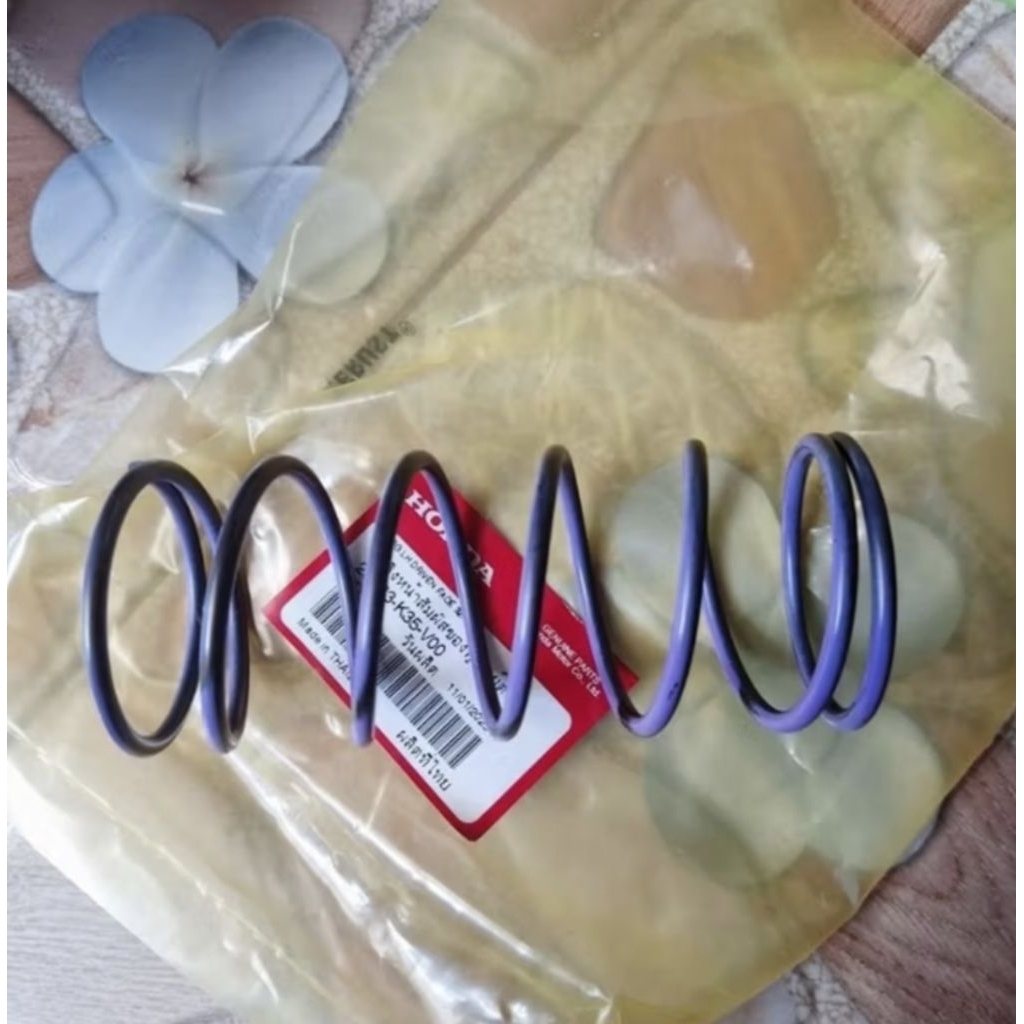 สปริงคลัชหลัง Click125i ไฟหน้า LED แท้ศูนย์ฮอนด้า 23233-K35-V00

