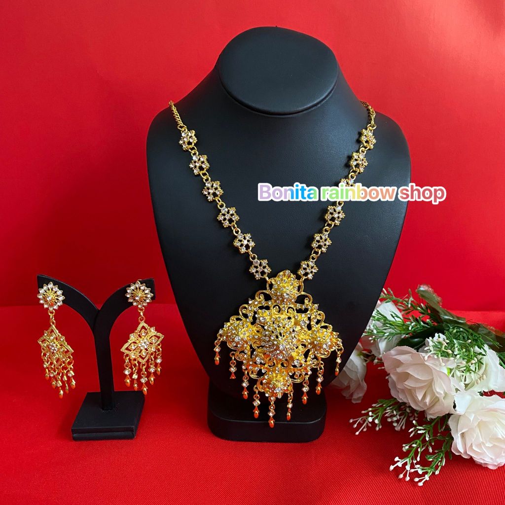 สร้อยคอพร้อมต่างหูหนีบ เครื่องประดับชุดไทย สีทอง ประดับพลอย งานเจ้าสาว AB0014