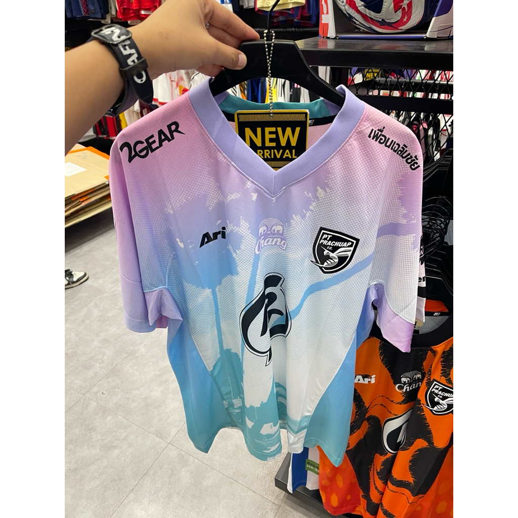 พร้อมส่ง ARI PT PRACHUAP FC 2025/2026 HOME PLAYER JERSEY