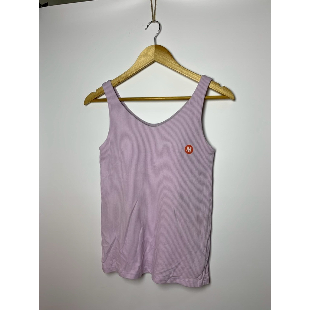 กล้ามผ้าร่องคอวีสีม่วง Uniqlo Airism Bratop ไซส์ M (หมองเล็ก)