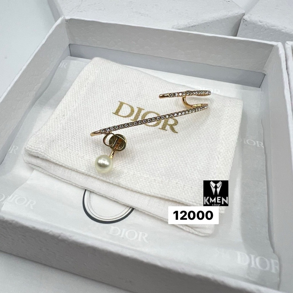 New ต่างหู Dior พร้อมส่ง