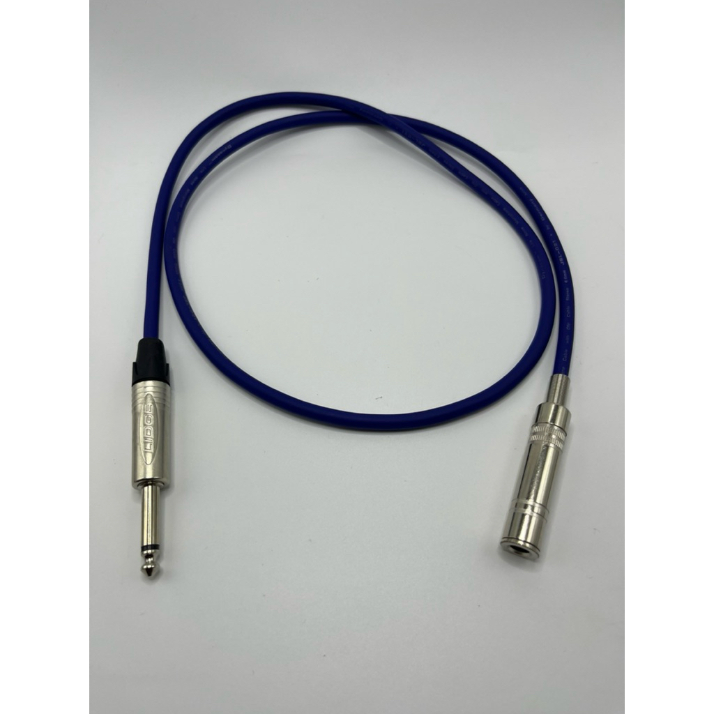 สายts ผู้/เมีย โมโน ขนาด6.35หัวท้าย ต่อกลางระหว่างสาย หัวLidge ทำจากสายชีลสเตอริโอของDynacomรุ่นjsl021