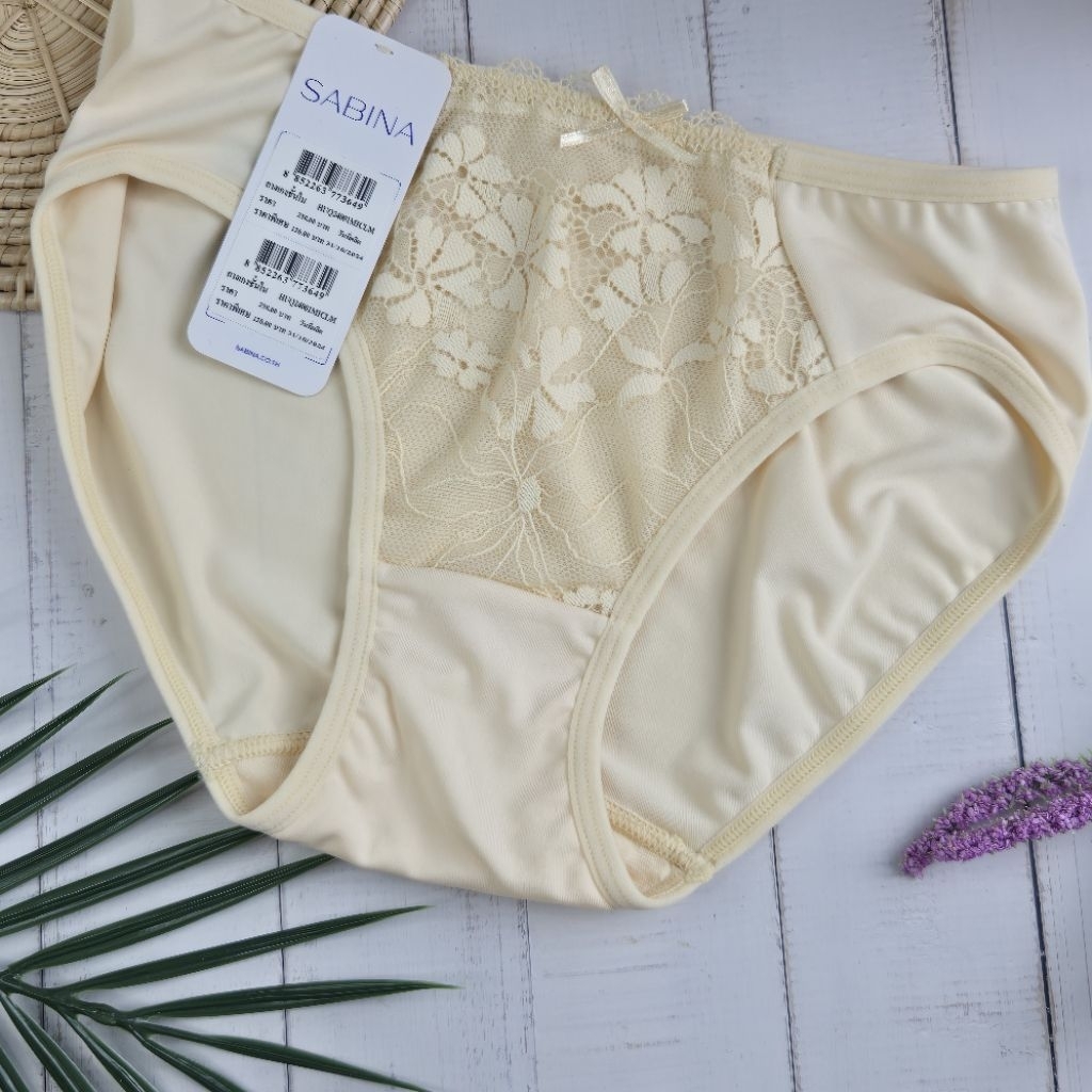 Sabina  กางเกงในทรงบิกินี่ Habpy Twenty Five  รหัส HUQ24001CL - สีเนื้ออ่อน