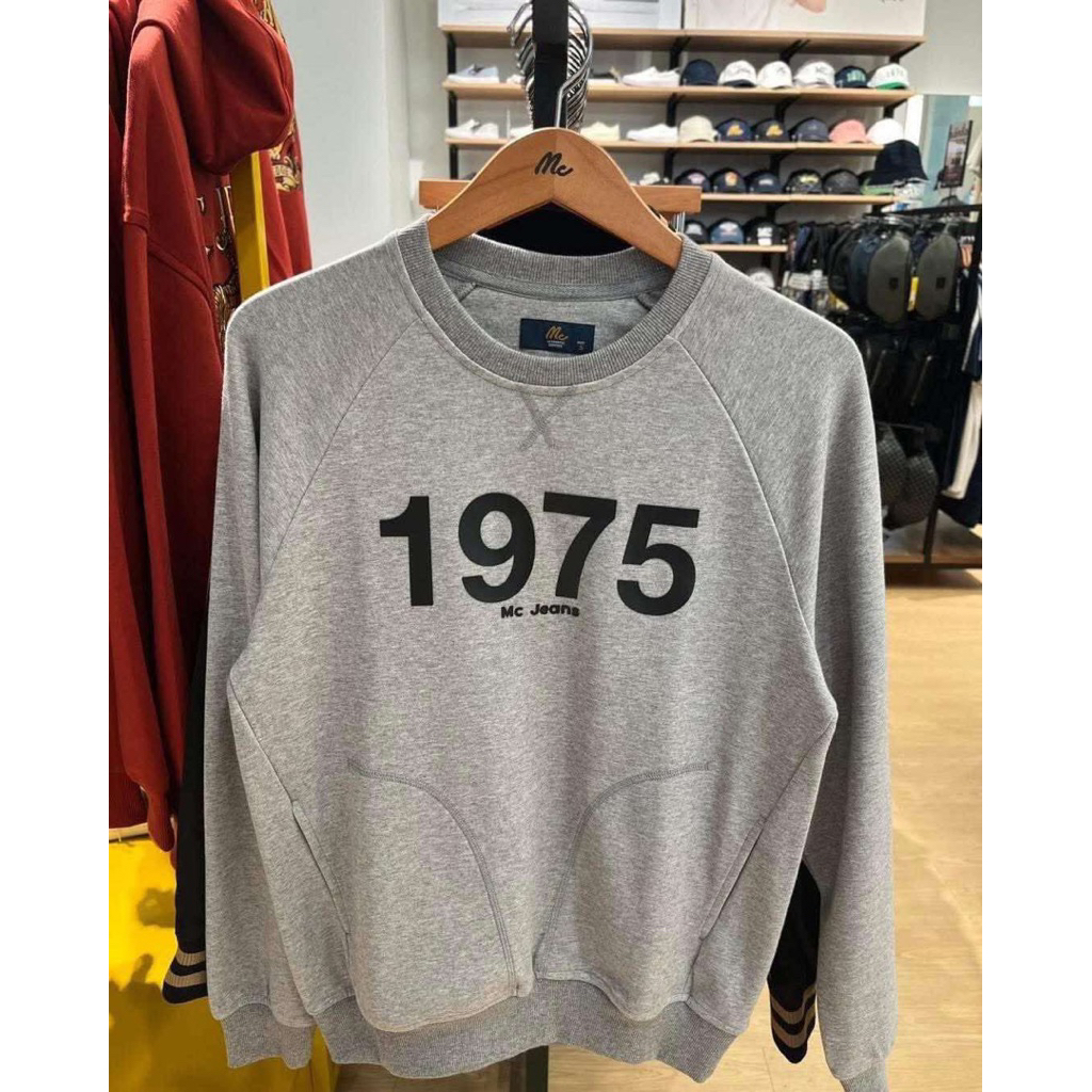 mcjeansสีเทา เเดง สเวกเตอร์รุ่นใหม่ล่าสุด  พร้อมส่ง