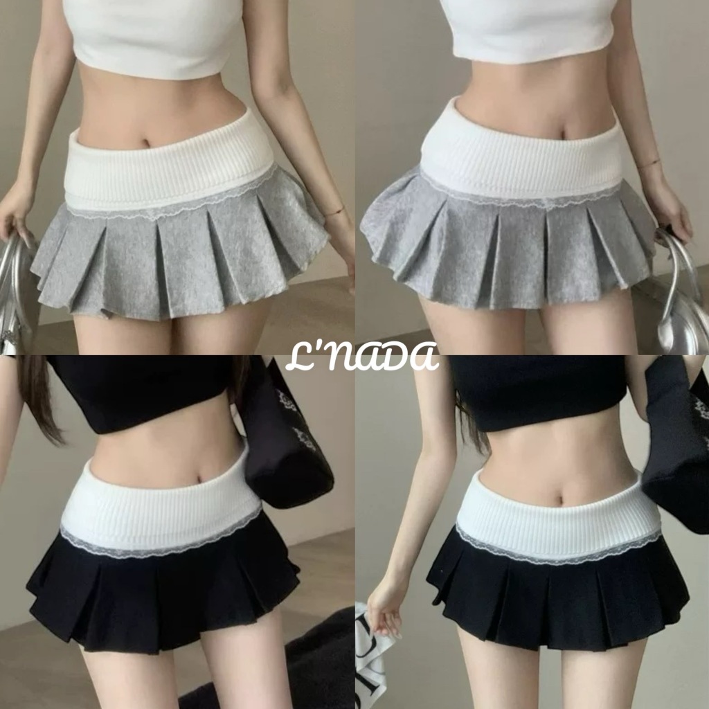 L'NADA【พร้อมส่ง】กระโปรงจีบ สั้น เอวสูง ตกแต่งลูกไม้ คาดขาว ผ้านิ่ม มี2 สี (011)