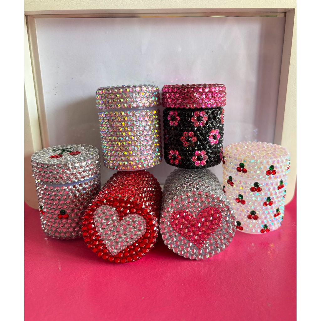 เคสยาดมติดเพชร ขนาด40g.(ไม่มีไส้กระปุกเปล่า)