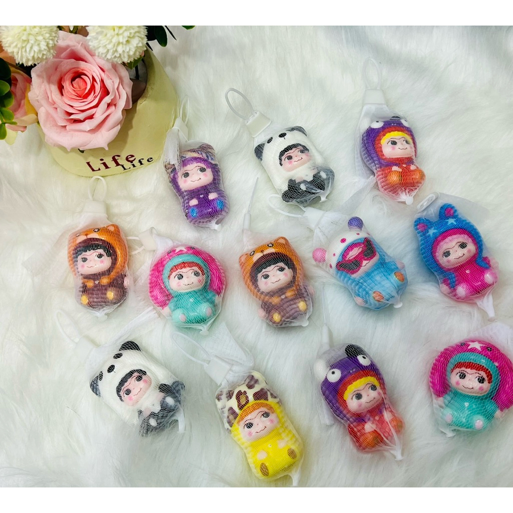 【สินค้าใหม่】12 ชิ้น สกุชชี่Wakuku พวงกุญแจ ถุงตะไข่มาใหม่น่ารักทุกตัวของเล่นก๊อตจิ สกุชชี่บีบ เล่นผ่อนคลาย