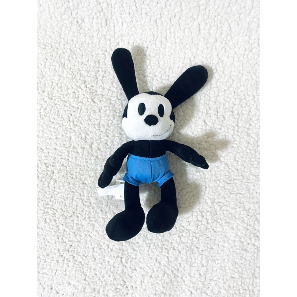 ตุ๊กตา Oswald ตัวเล็ก 💙 The Lucky Rabbit