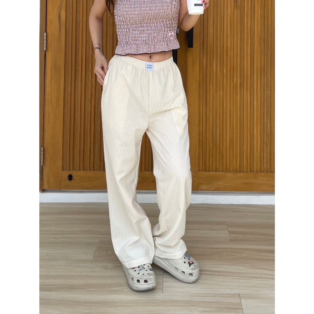 กางเกงขายาวลายริ้ว รุ่น Bubble Pants